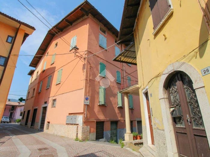 Casa con 6 locali in vendita in Via Roma, Centro, Agnosine