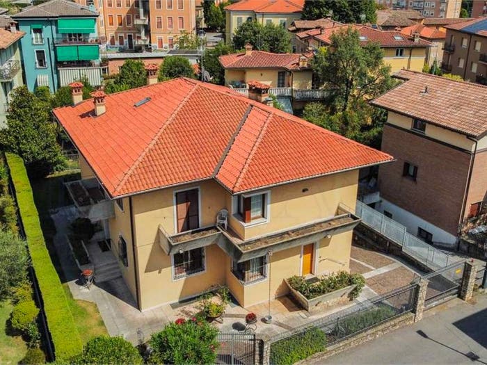 Casa con 6 locali in vendita in Via Brunelli, Urago Mella, Brescia