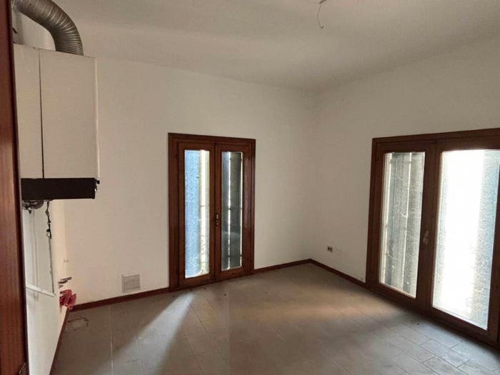 Appartamento bilocale in vendita in Centro, Lendinara