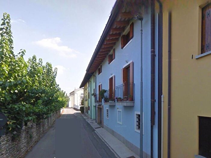 Appartamento trilocale in vendita in Via San Martino, Basaldella, Campoformido