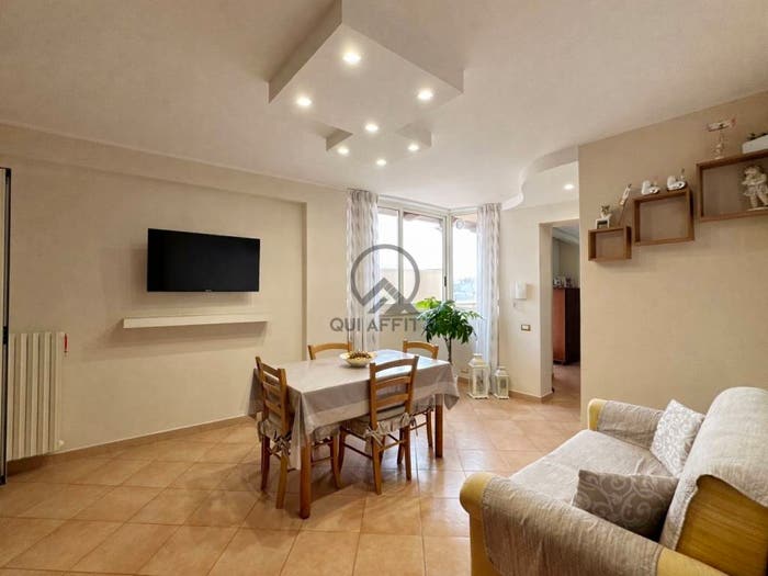 Appartamento con 5 locali in vendita in Via Fornaci, Monticelli Croci, Andria