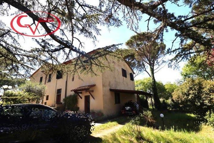 Casa con 5 locali in vendita in Località Gavignano, Bucine