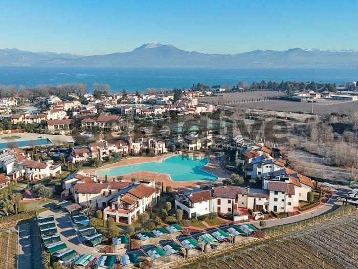 Casa trilocale in vendita in Località Bassana, Peschiera del Garda