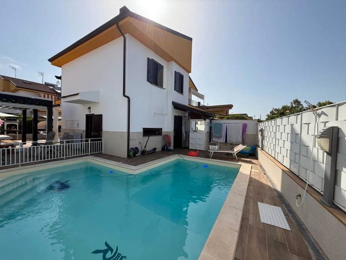 Casa trilocale in vendita in Via degli Aironi, Marina Di Santa Maria Del Cedro, Santa Maria del Cedro