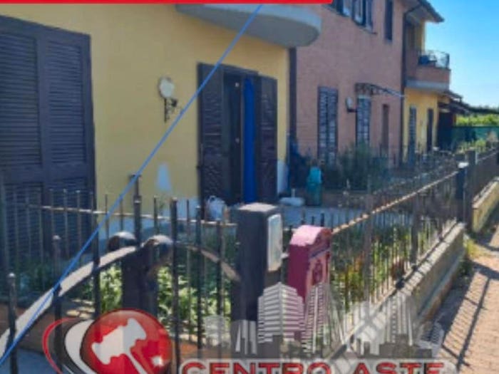 Appartamento trilocale in vendita in Via Trasimeno Castiglione del Lago PG Italia, Panicarola, Castiglione del Lago
