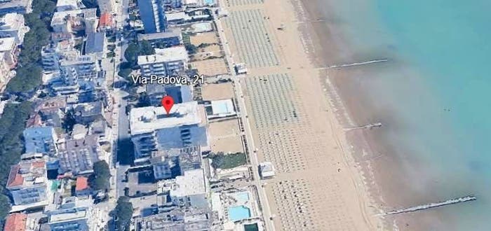 Appartamento con 6 locali in vendita in Via Padova, Lido Ovest Faro, Jesolo