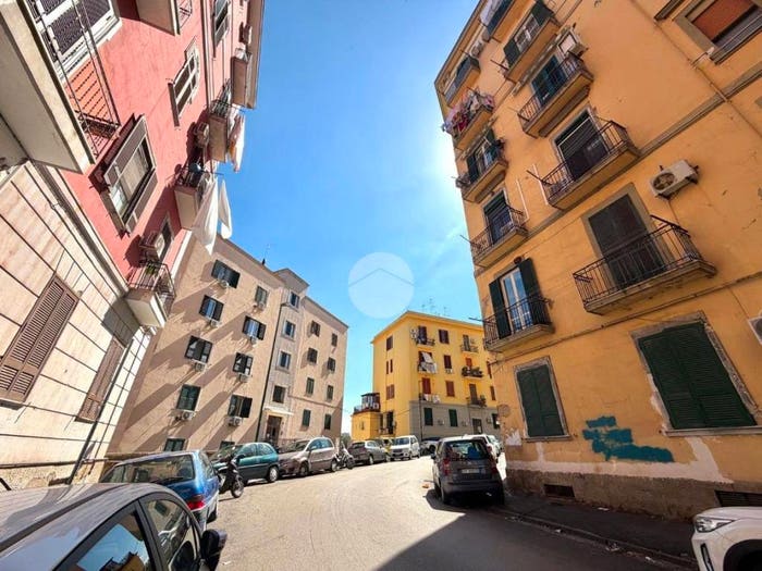 Appartamento monolocale in vendita in Via Pandolfo Collenuccio, Stella Materdei, Napoli
