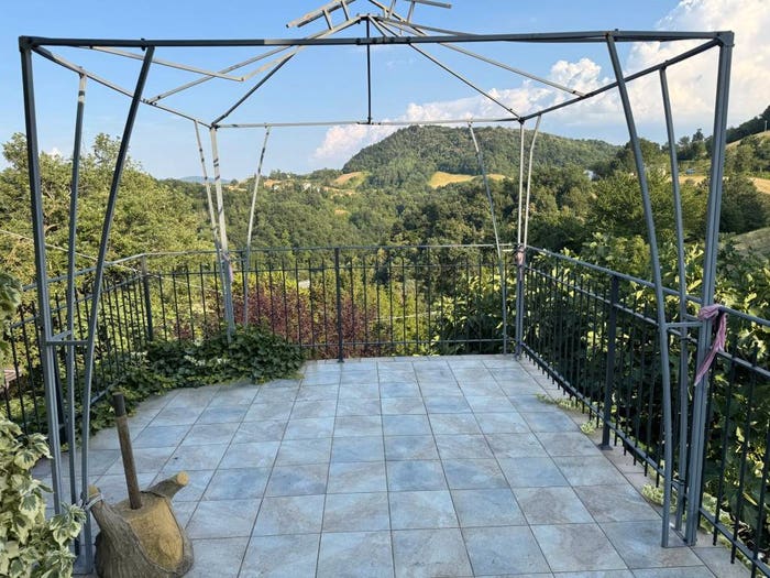 Casa trilocale in vendita in Carpineti