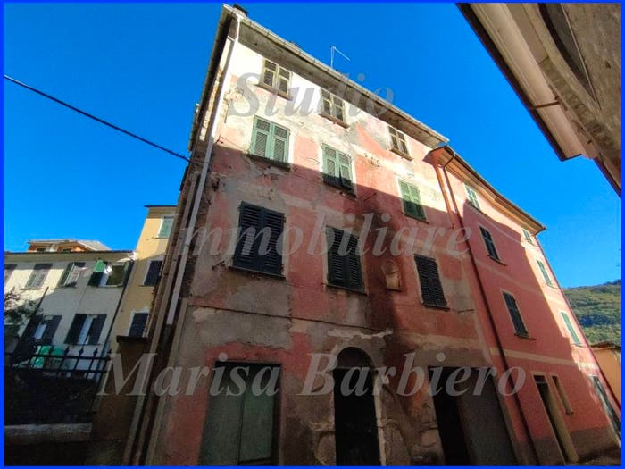 Casa con 6 locali in vendita in Località Prato Sopralacroce, Prato, Borzonasca