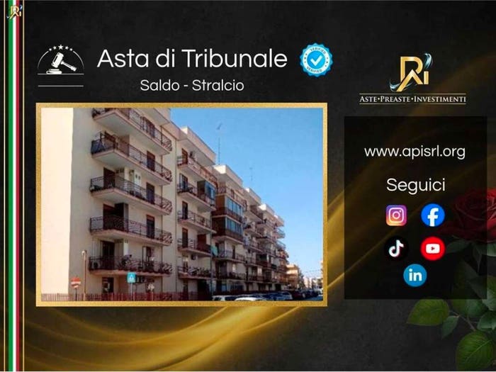 Appartamento con 6 locali in vendita in Via Dante, Fragagnano