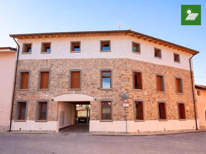 Appartamento con 5 locali in vendita in Centro, Porpetto