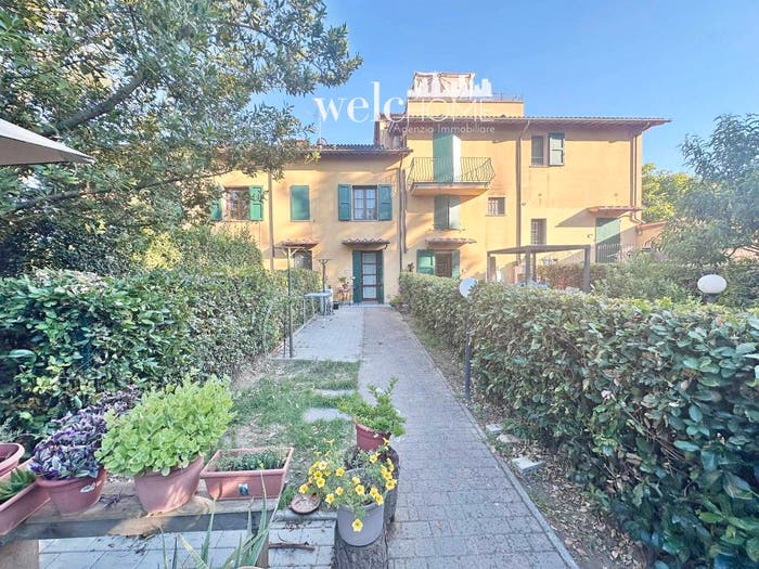 Casa quadrilocale in vendita in Via del Piano, Centro, Lastra a Signa