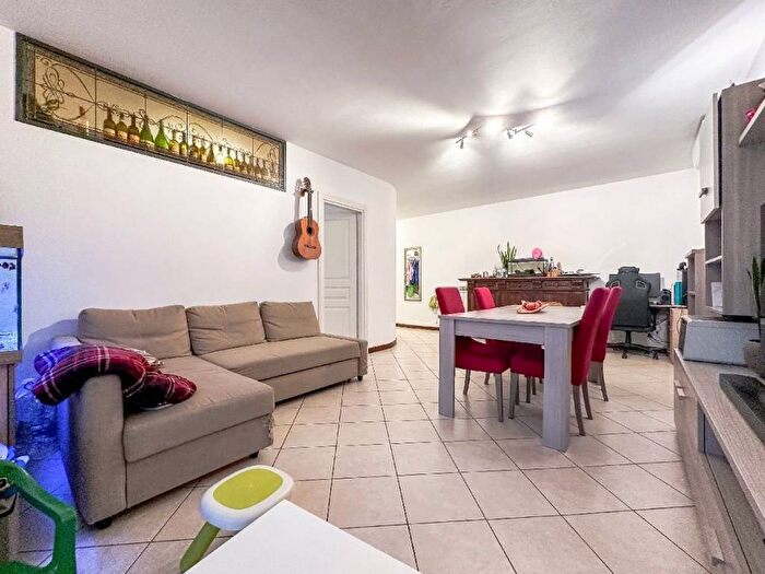 Appartamento quadrilocale in vendita in VIA NICOLA PISANO, Darsena Ex Campo di Aviazione, Viareggio