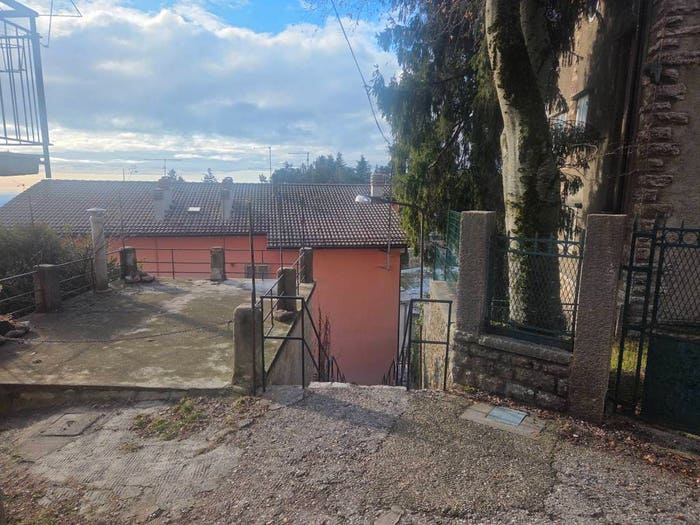 Appartamento con 5 locali in vendita in Via Saina, Centro, Bosco Chiesanuova