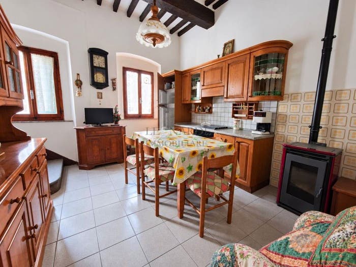 Casa bilocale in vendita in Sansepolcro