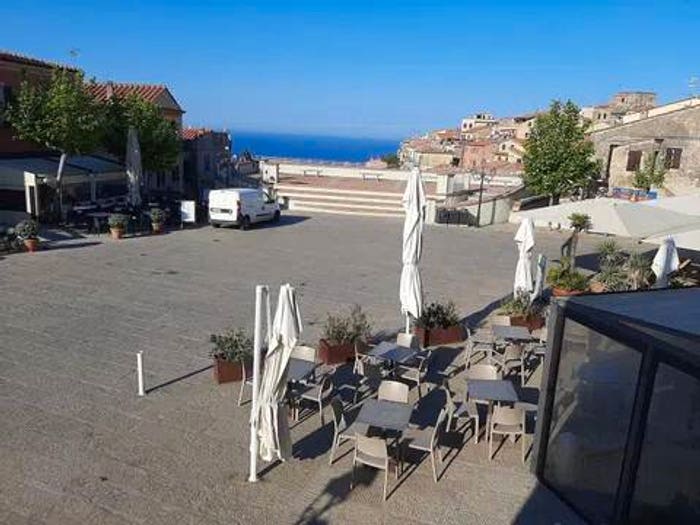 Appartamento bilocale in vendita in Piazza Giacomo Matteotti SNC, Centro, Capoliveri
