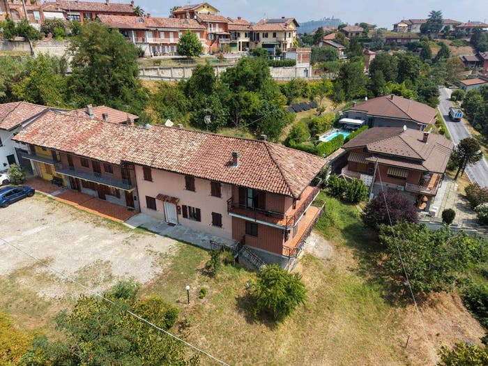 Casa con 6 locali in vendita in Via Giuseppe Verdi, San Giuseppe, Castagnito