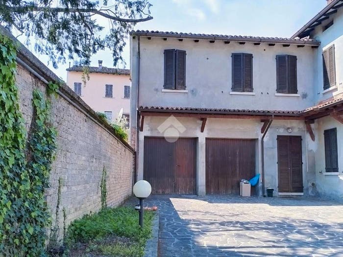 Appartamento trilocale in vendita in Via Mazzini, Ostiano