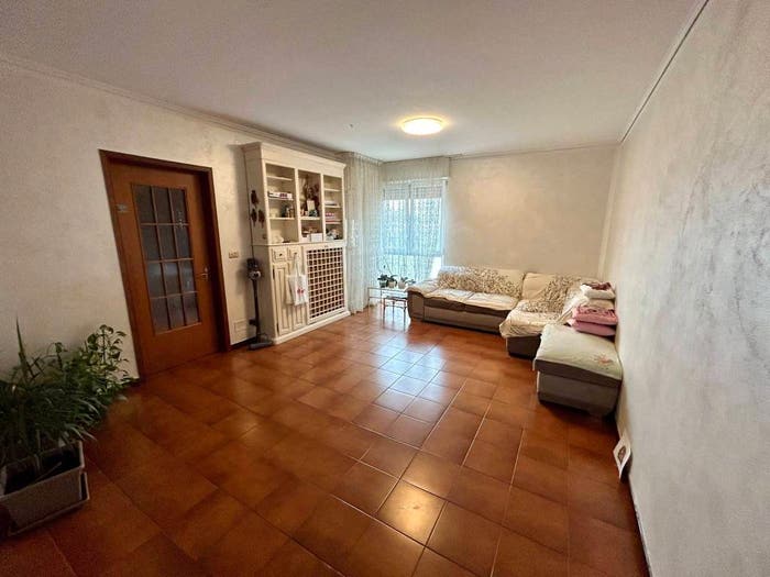 Appartamento con 5 locali in vendita in Via Don Giovanni Minzoni, Centro, Fossano