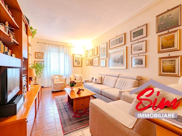 Appartamento quadrilocale in vendita in Corso Cavour snc, Centro Storico, Novara