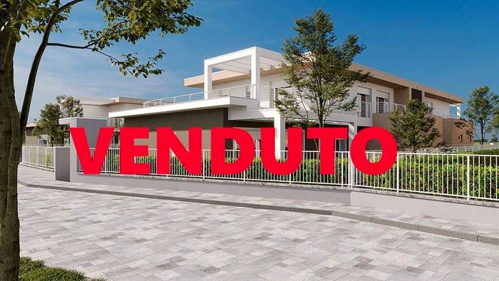 Appartamento quadrilocale in vendita in Largo Francesco Arese, Centro, Osnago