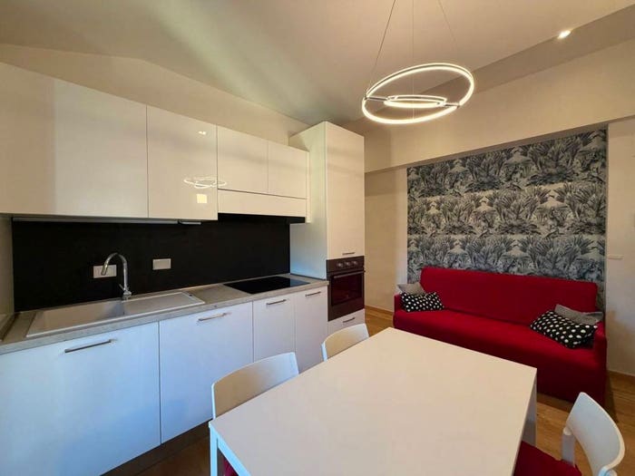 Appartamento trilocale in vendita in Via Andrea Costa, Costa, Bologna