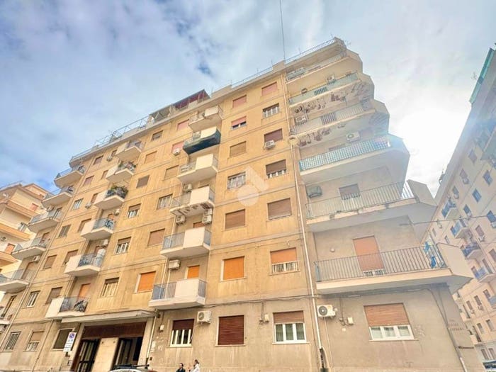 Appartamento quadrilocale in vendita in Via Luigi Manfredi, Oreto Perez, Palermo