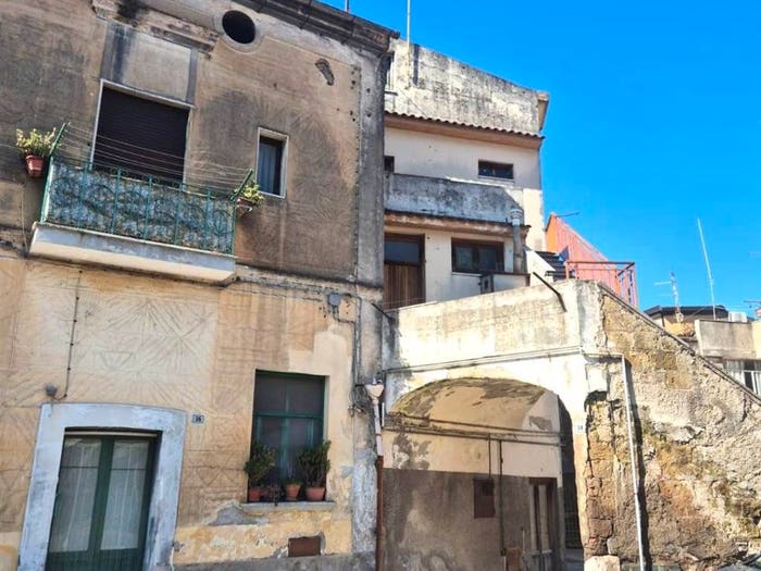Casa trilocale in vendita in via Santa Maria delle Grazie, Centro, Roccapiemonte
