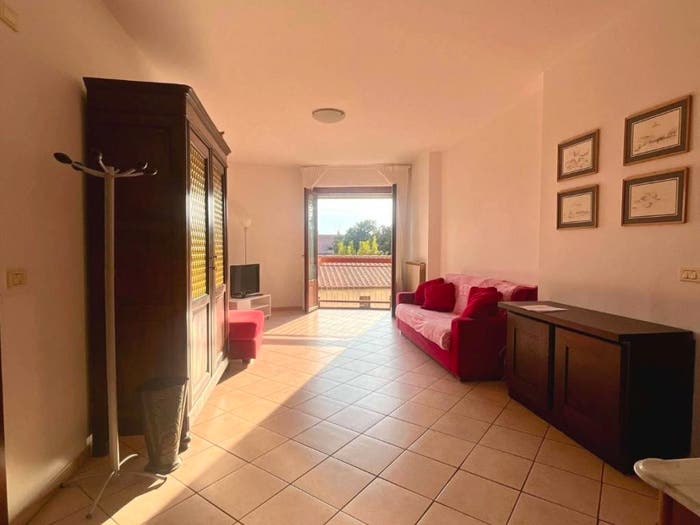 Appartamento trilocale in vendita in Marina di Massa Centro, Massa