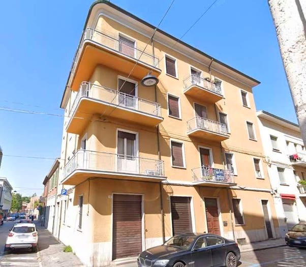 Appartamento bilocale in vendita in Via Piero Maroncelli, Centro Storico, Forlì