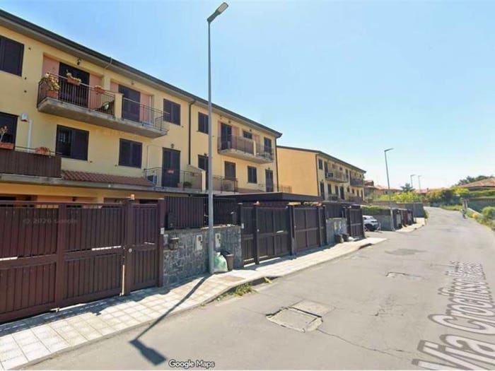 Appartamento con 6 locali in vendita in Via Crocifisso Marretti traversa A, Centro, Mascalucia