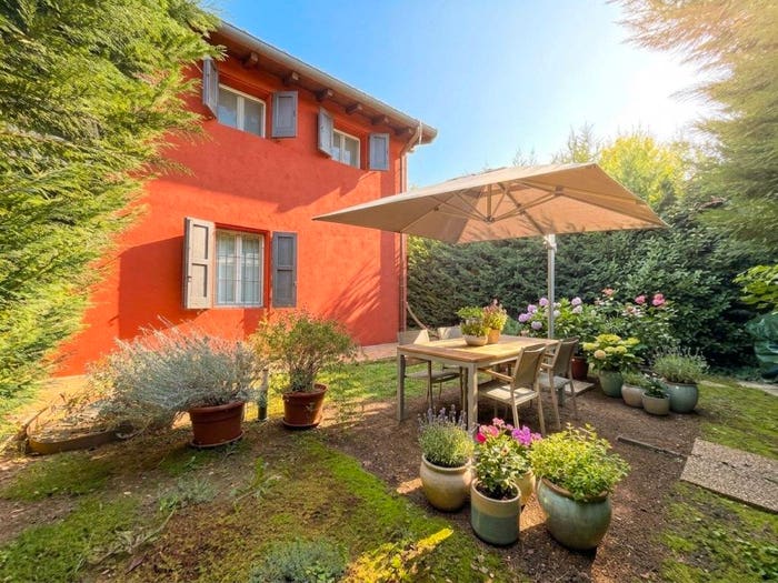 Casa quadrilocale in vendita in Strada Fossa Monda Nord, Torrazzi, Modena