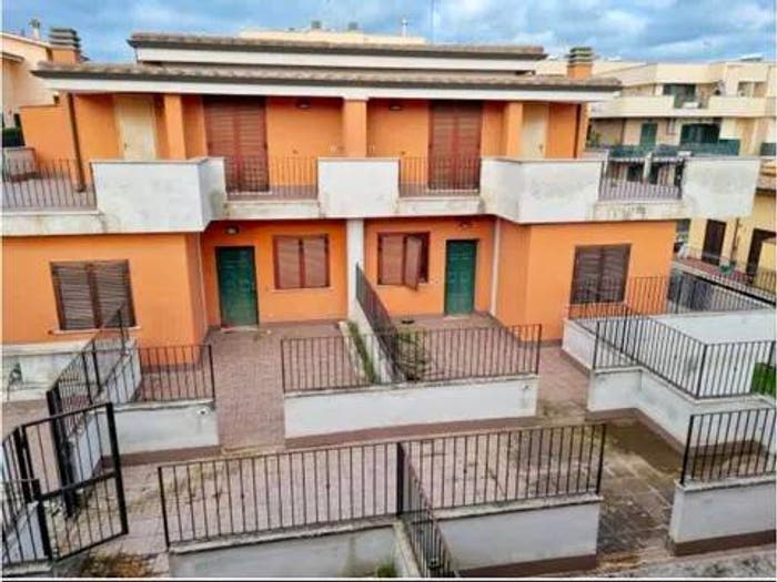 Casa con 5 locali in vendita in Via GC Abba No Number, Centro, Mentana