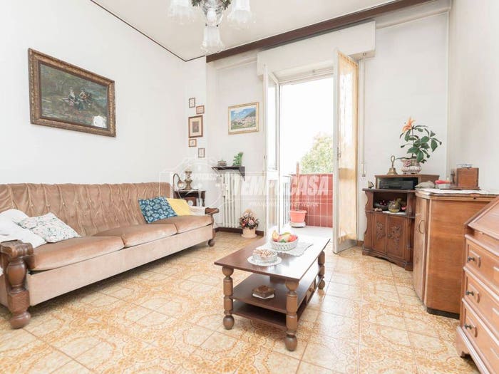 Appartamento quadrilocale in vendita in Via Privata Carlo Innocenzo Frugoni, Niguarda, Milano