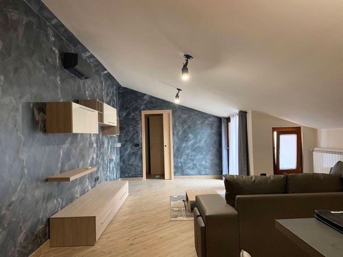 Casa bilocale in vendita in Via Giacomo Leopardi, Centro, Cassino