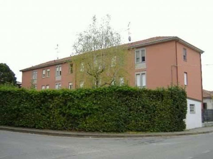 Appartamento quadrilocale in vendita in Via Monte Nero, Sciarè, Gallarate