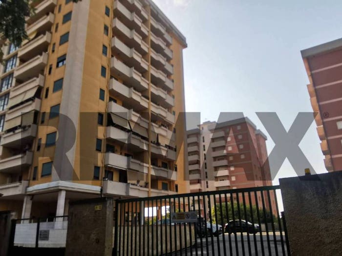 Appartamento con 6 locali in vendita in VIA FONDACARO, Centro, Palmi