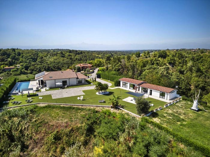 Casa con 6 locali in vendita in Loc Villa Superiore, Monteu Roero
