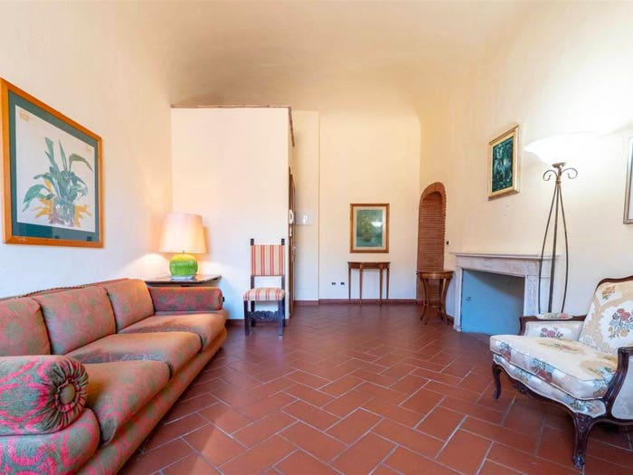 Appartamento con 5 locali in vendita in Via Paolo Maioli, Centro Storico, San Miniato