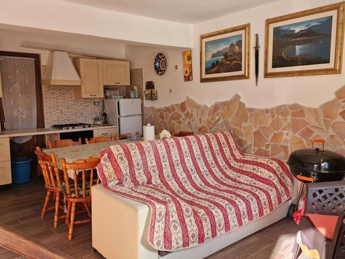Appartamento quadrilocale in vendita in Via dei Monti Simbruini, Camporotondo, Cappadocia