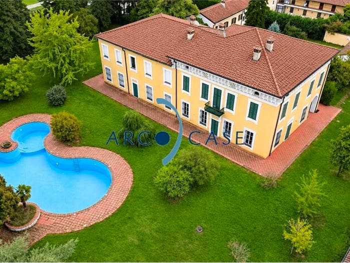 Casa con 6 locali in vendita in Santa Maria San Bernardino Castelnuovo, Crema