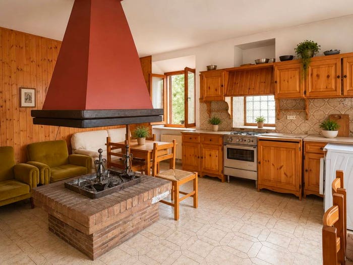 Casa con 6 locali in vendita in Via Adigrat, Morro, Camerino