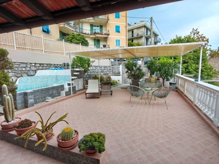 Appartamento trilocale in vendita in Via Neghelli, Fenarina Via Neghelli Collina di Ponente, Alassio