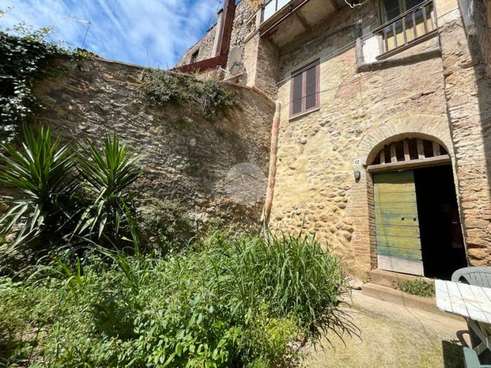 Casa monolocale in vendita in VIA DEL FORNO, Tarano