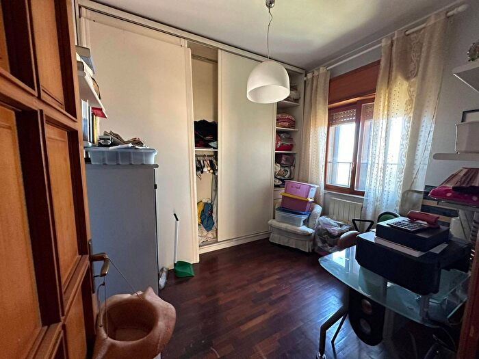 Appartamento quadrilocale in vendita in Viale Calabria, Reggio Calabria