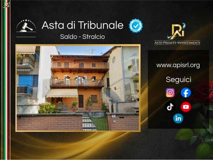 Casa con 6 locali in vendita in Via s gaudenzio, Cavallirio