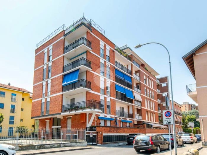 Appartamento trilocale in vendita in Via G D'Annunzio, Centro, Cesano Boscone