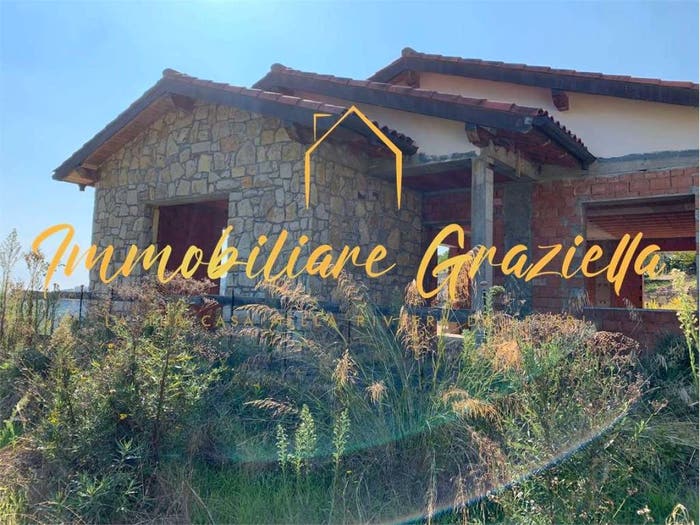 Casa quadrilocale in vendita in Montenero, Bordighera