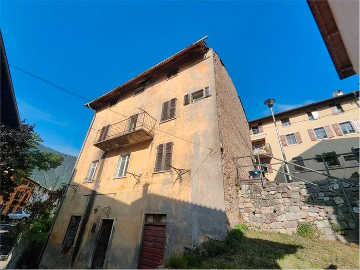 Casa con 6 locali in vendita in RAOSSI, Raossi, Vallarsa
