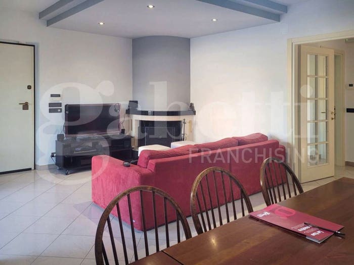 Appartamento trilocale in vendita in Via San Paterniano, Centro, Grottammare